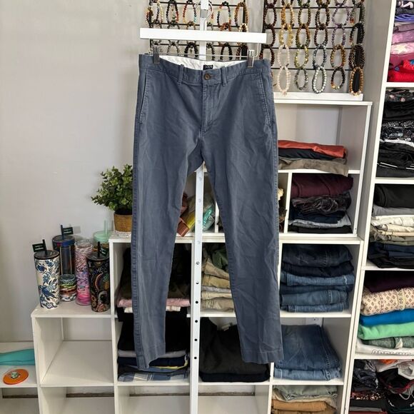 J. Crew Gray Chinos Classic Straight-Leg 30x30 preppy classic - Picture 6 of 6